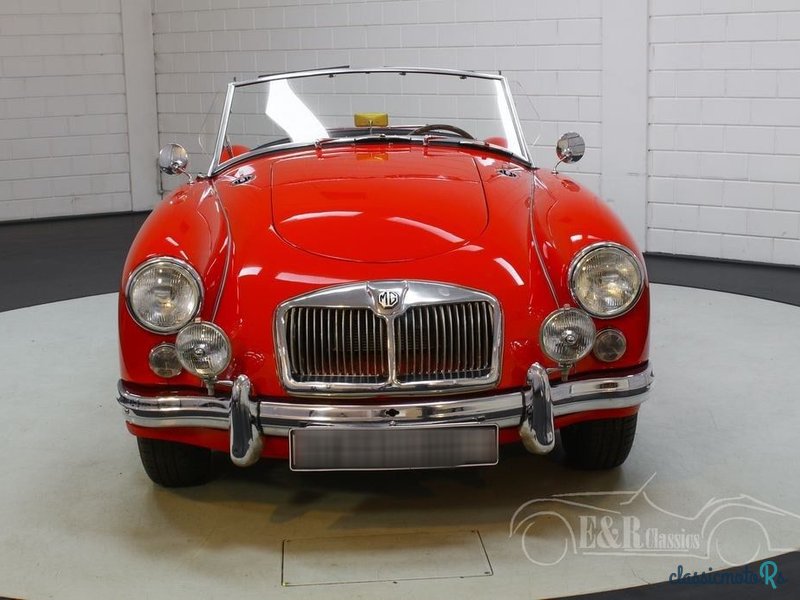 1962' MG MGA photo #4