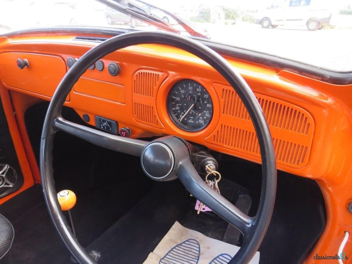 1973' Volkswagen Beetle photo #4