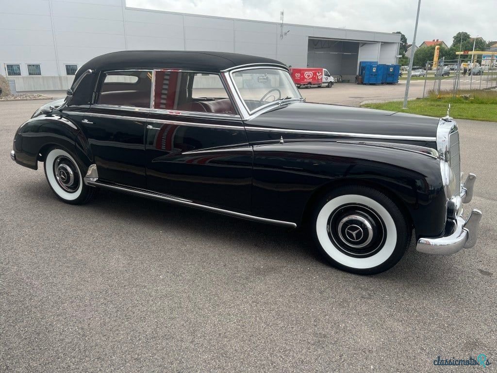 1953' Mercedes-Benz 300 photo #3