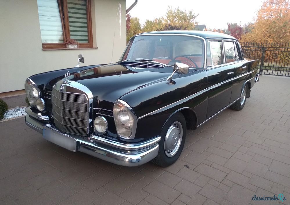 1963' Mercedes-Benz W111 220SB photo #6
