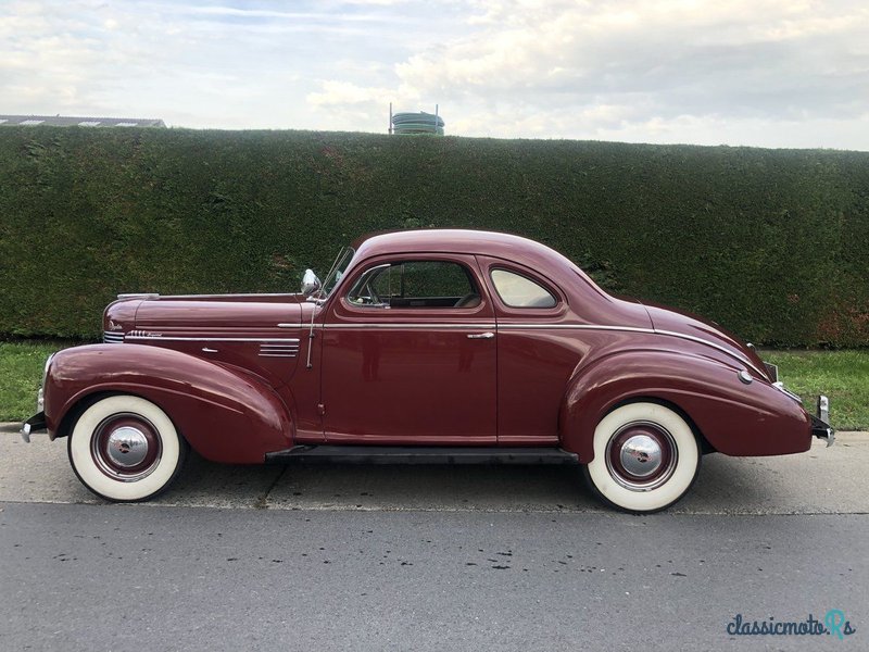 1939' Chrysler Imperial photo #2