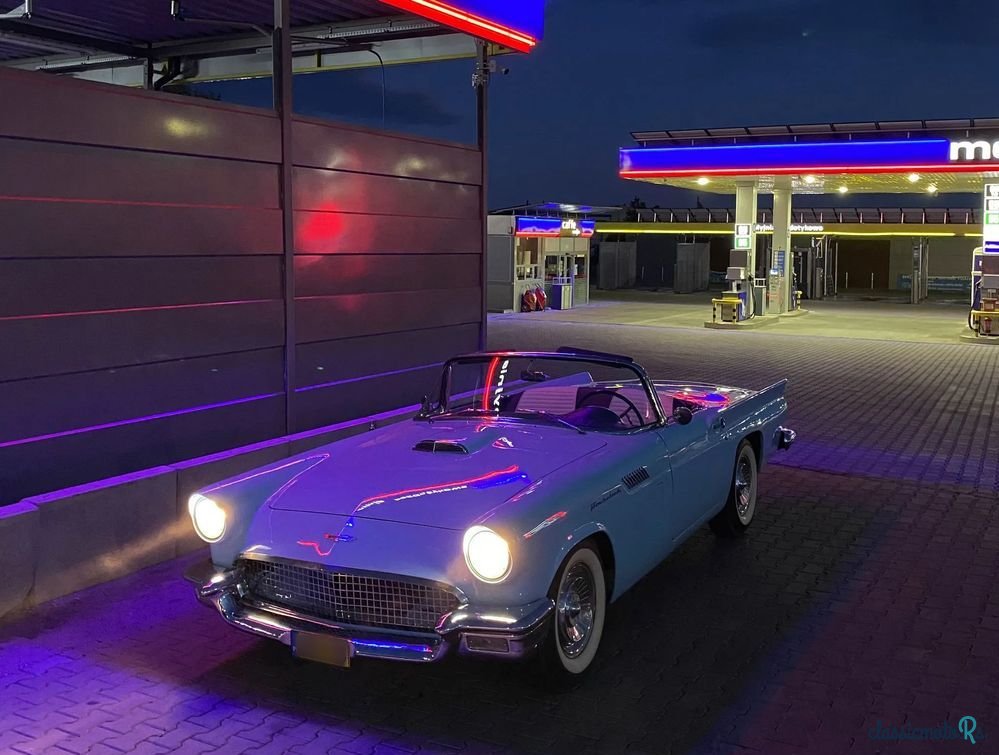 1957' Ford Thunderbird photo #1