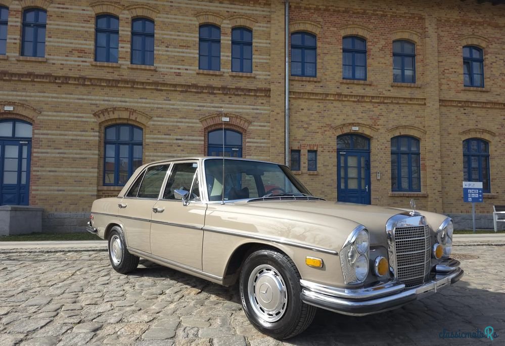 1972' Mercedes-Benz 280 photo #2