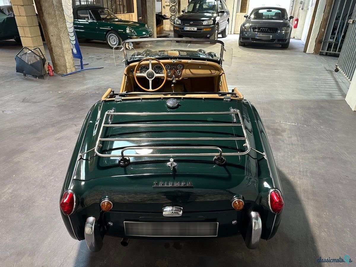 1960' Triumph TR3 photo #5