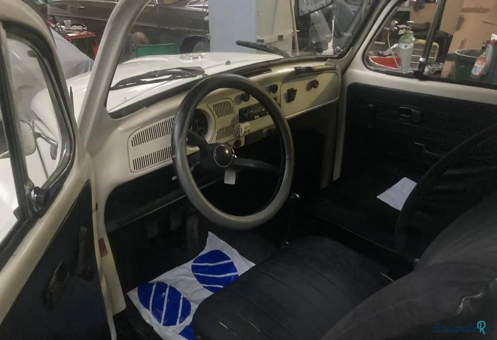 1976' Volkswagen Garbus photo #4