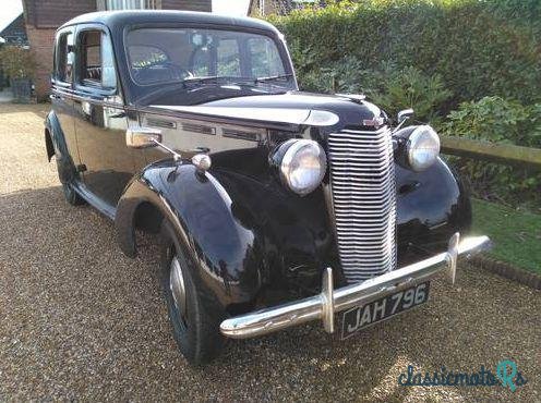 1948' Vauxhall 14 J photo #3