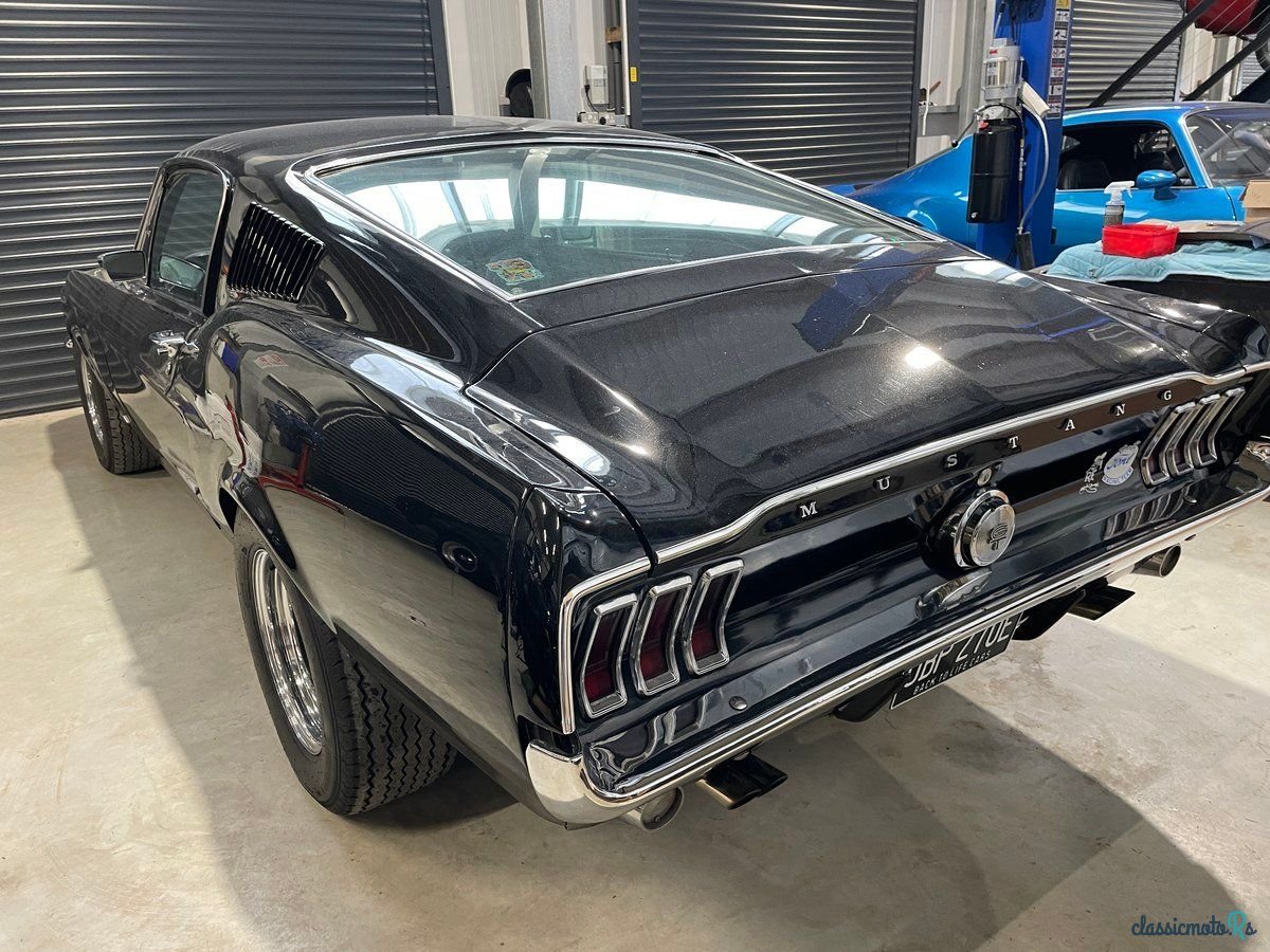 1967' Ford GT photo #6