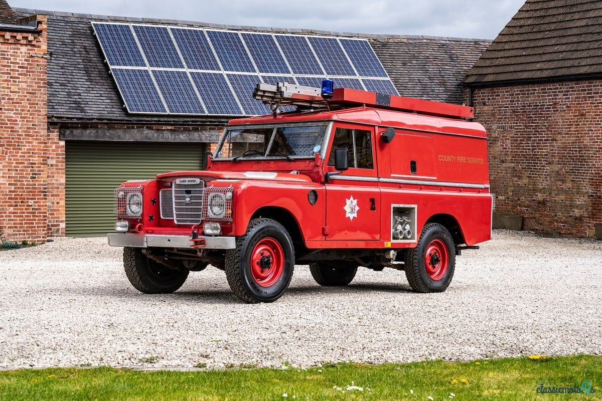 1982' Land Rover Series 3 photo #1