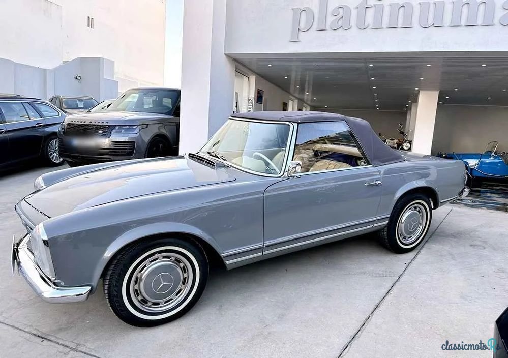 1965' Mercedes-Benz 230 photo #6