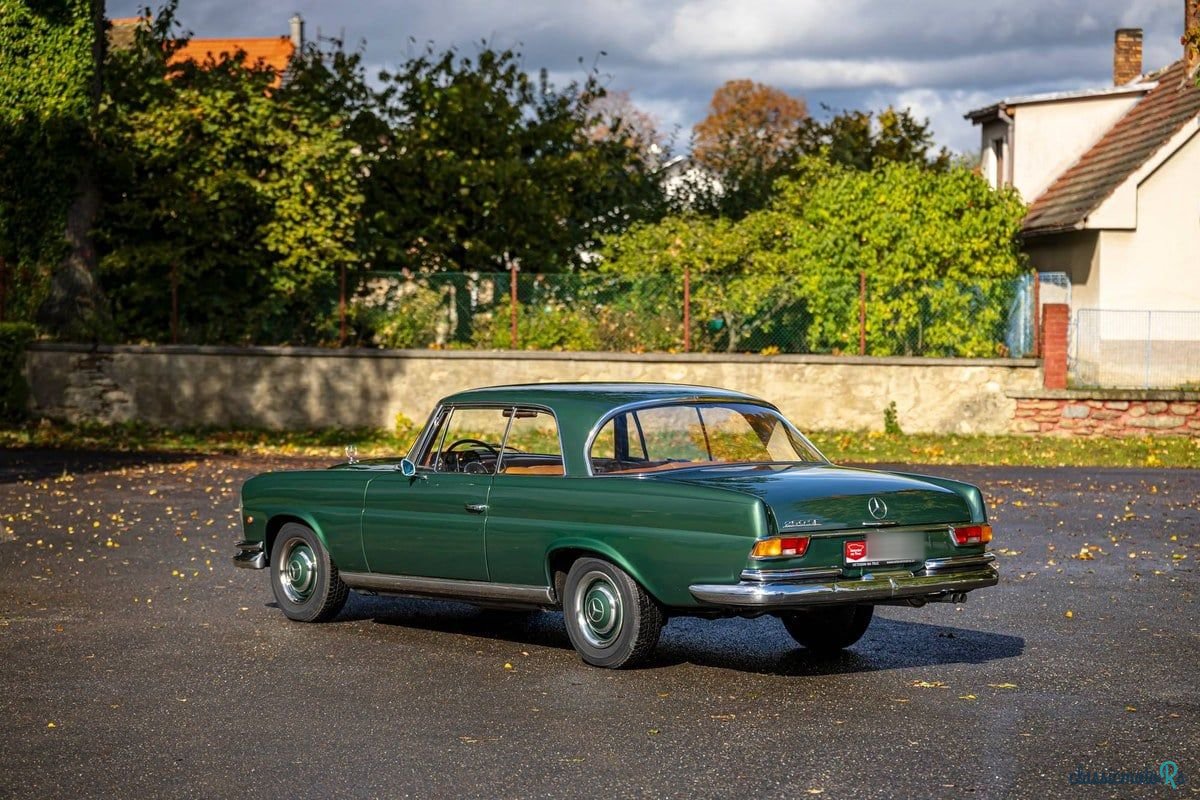 1967' Mercedes-Benz 250 photo #4