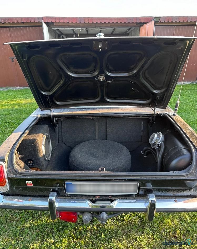 1973' Gaz 24 Wołga photo #4