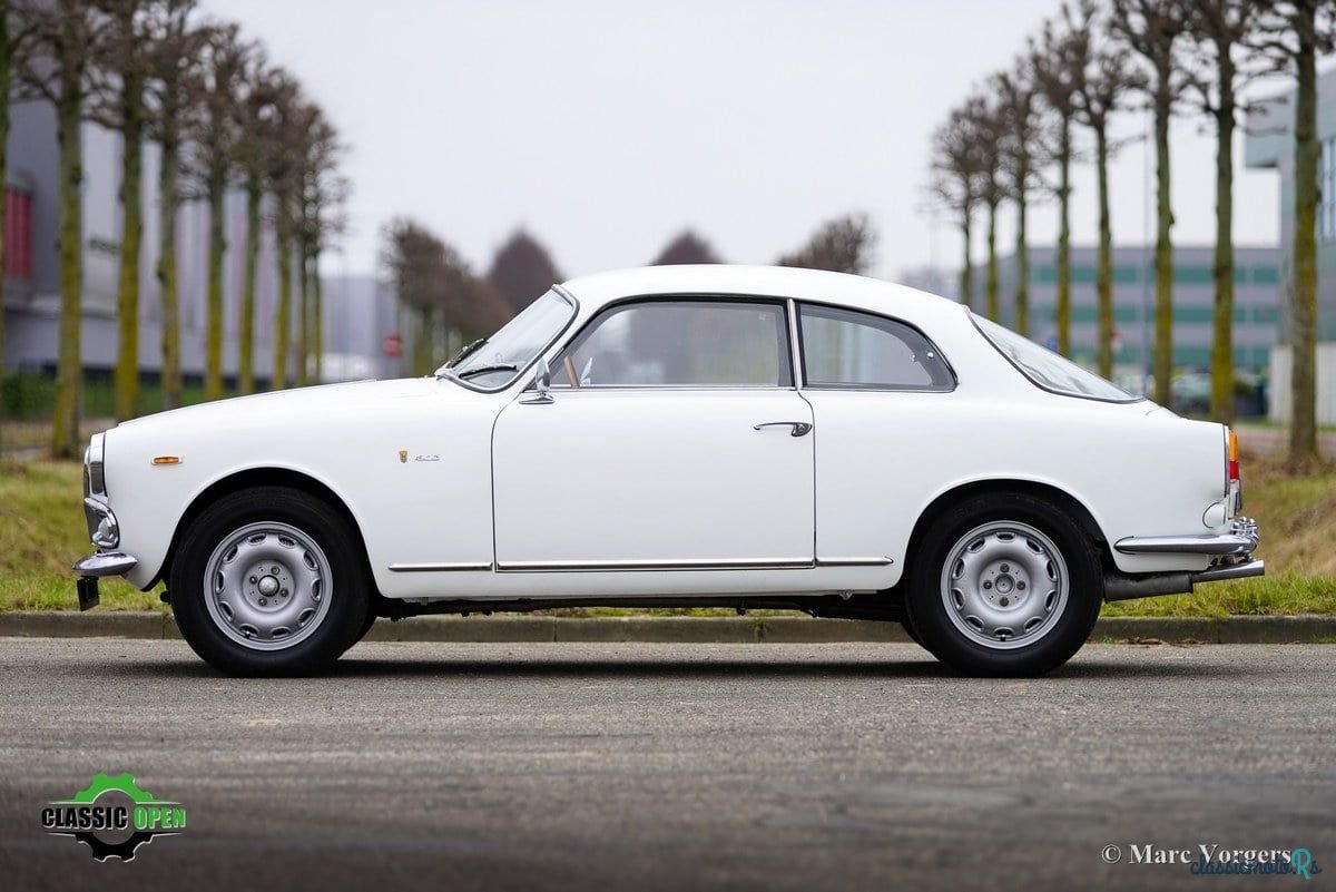 1963' Alfa Romeo Giulia photo #3