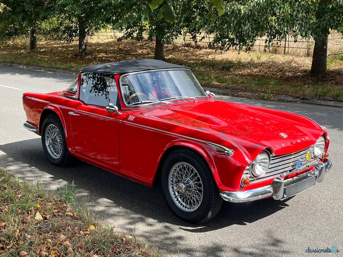1967' Triumph TR4 photo #1