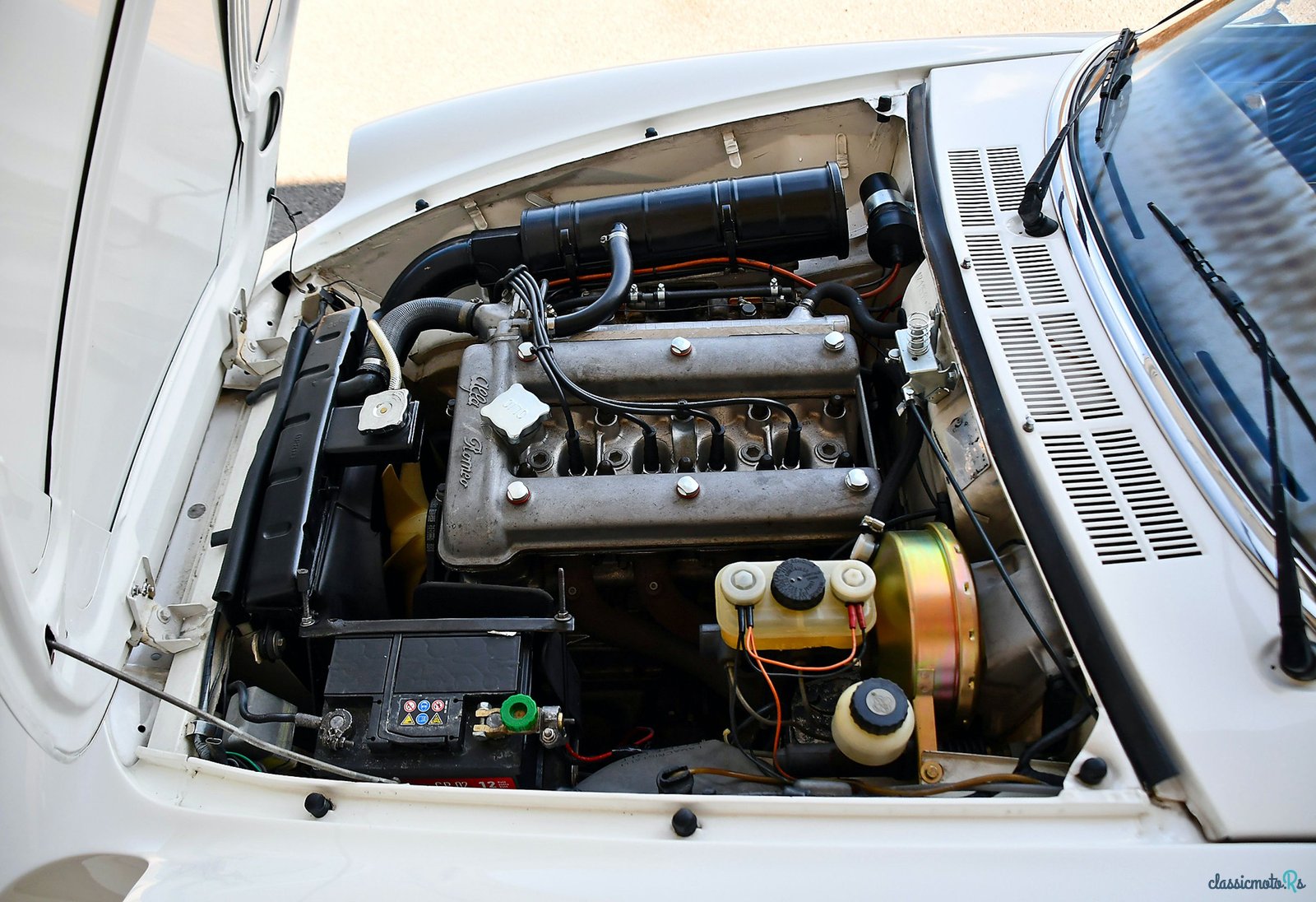 1975' Alfa Romeo Spider photo #4