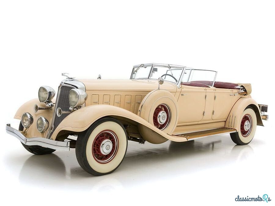 1933' Chrysler Imperial photo #1