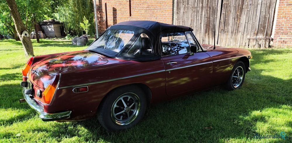 1974' MG MGB photo #3