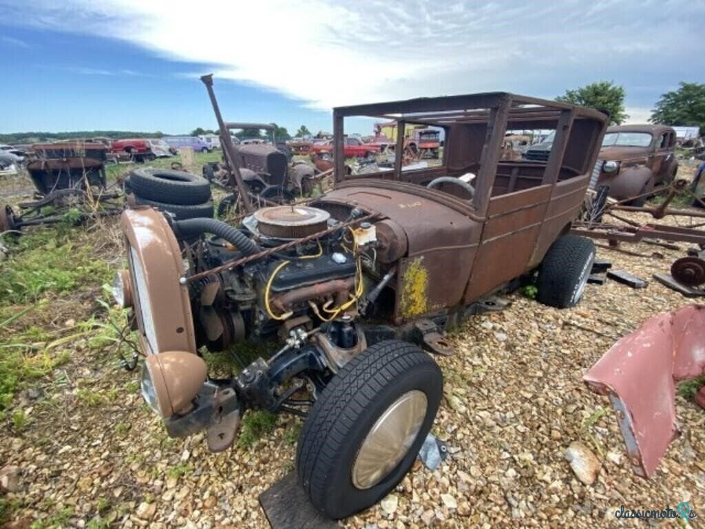 1929' Chrysler Custom photo #1