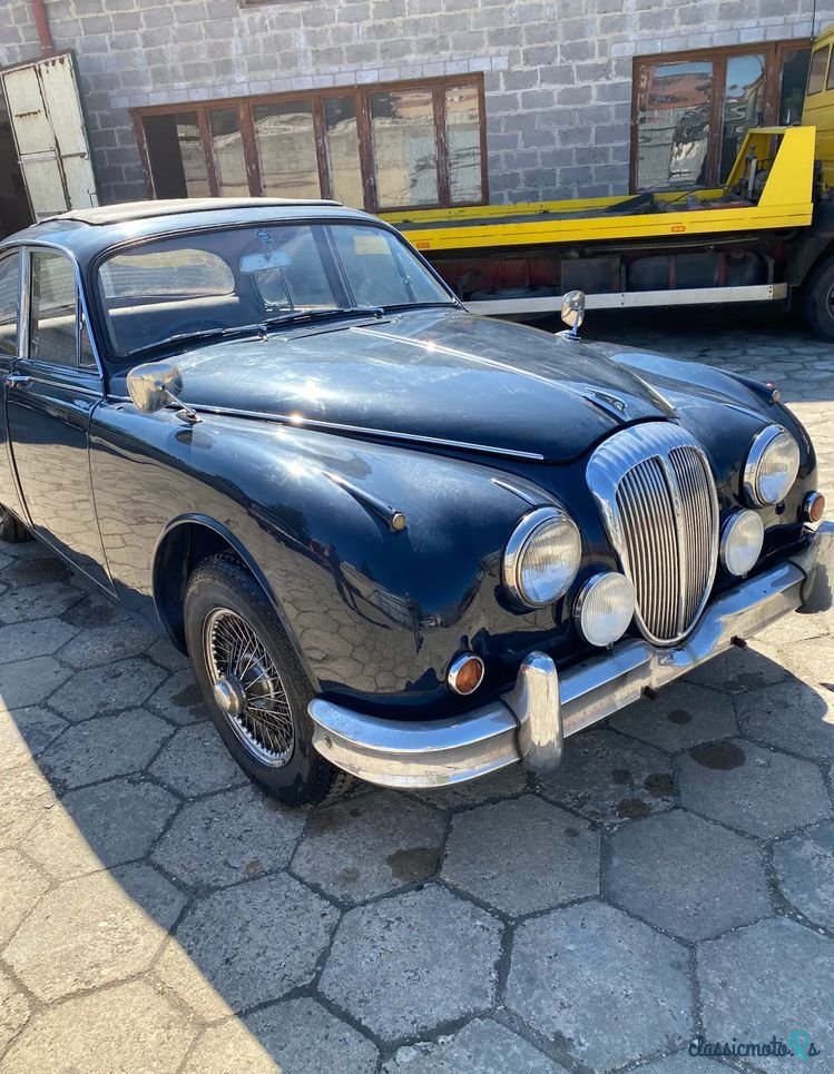 1967' Jaguar Daimler photo #2