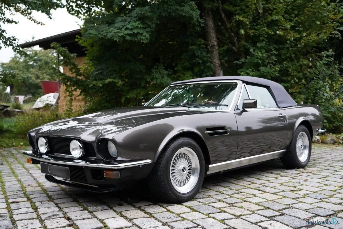 1980' Aston Martin Vantage photo #5