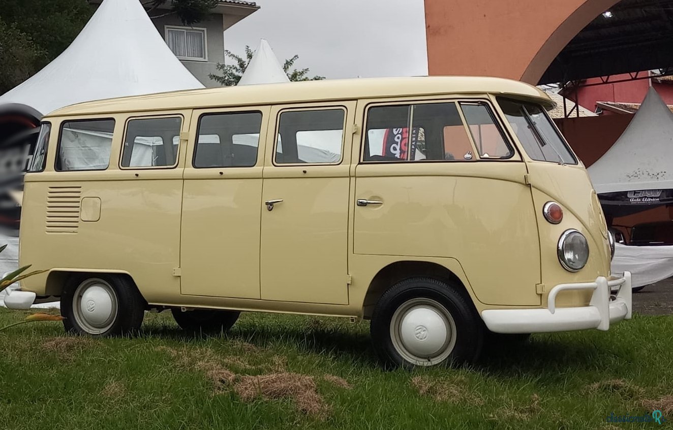1972' Volkswagen Vans photo #2