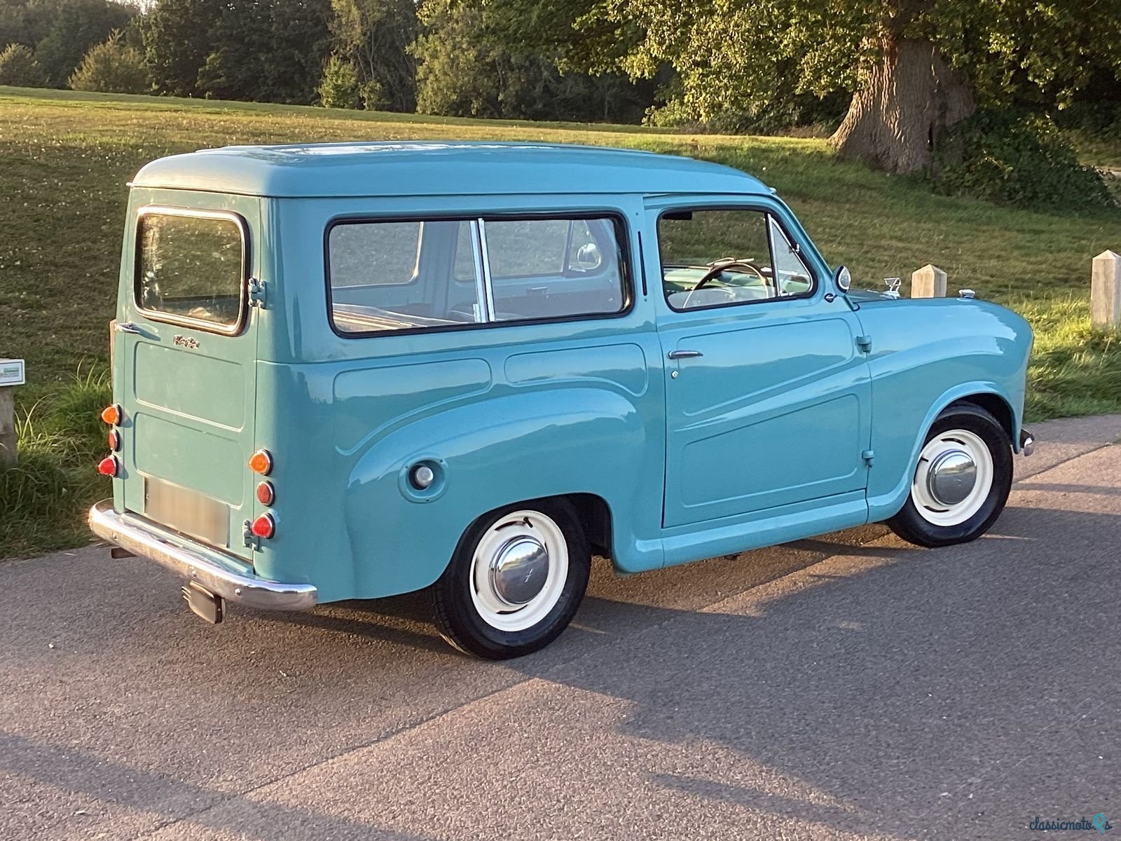 1958' Austin A35 photo #2
