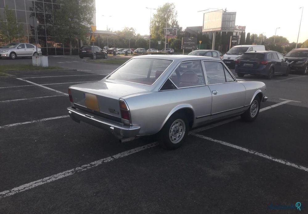 1975' Fiat 124 photo #5