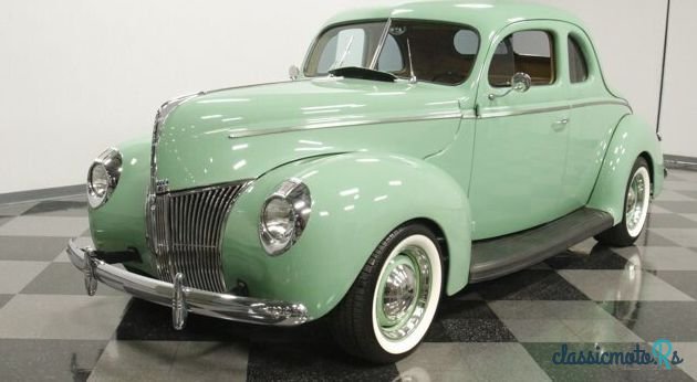 1940' Ford photo #1