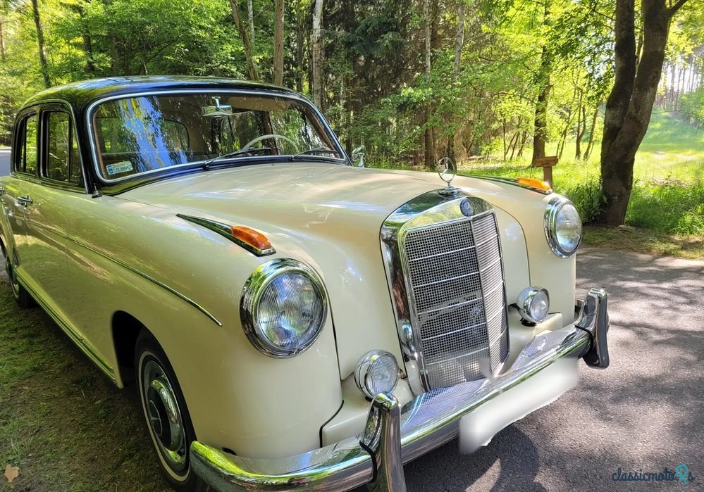 1959' Mercedes-Benz 220S W180 photo #2