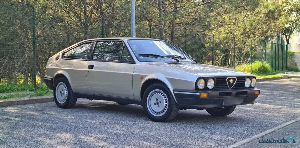1987' Alfa Romeo Sprint Veloce photo #1