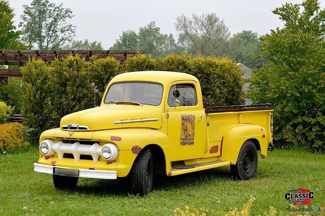 1951' Ford F-3 Stepside photo #2