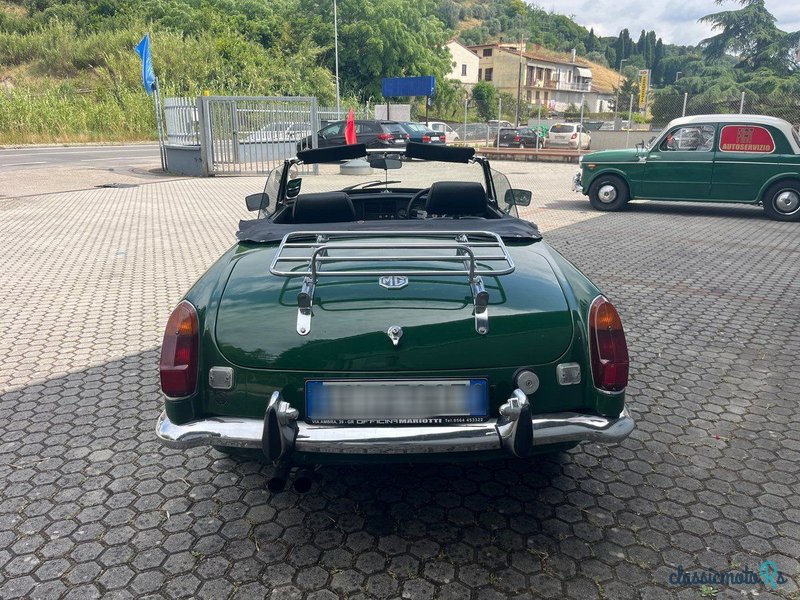 1977' MG MGB photo #4