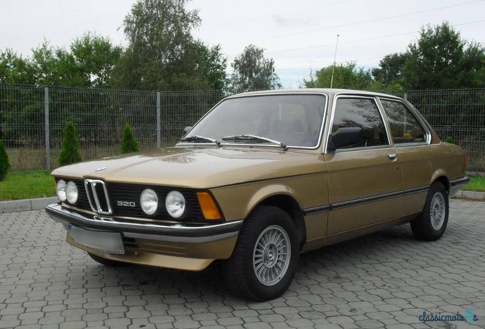 1980' BMW Seria 3 photo #1