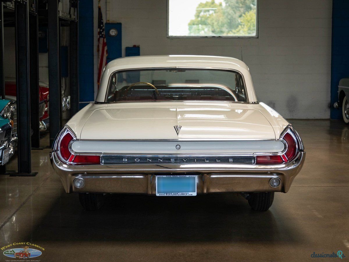 1962' Pontiac Bonneville photo #6