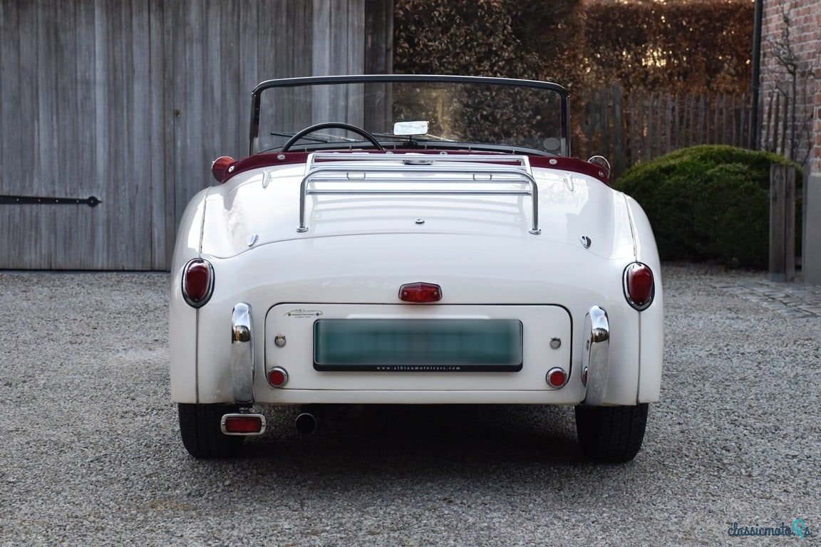 1955' Triumph TR2 photo #4