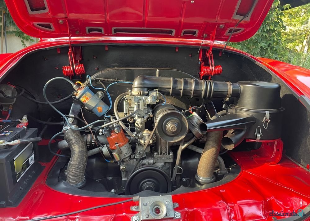 1968' Volkswagen Karmann Ghia photo #5
