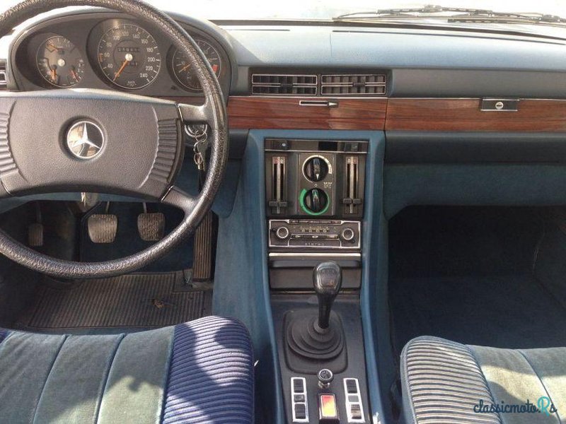 1973' Mercedes-Benz S-280 Se Sedan photo #3