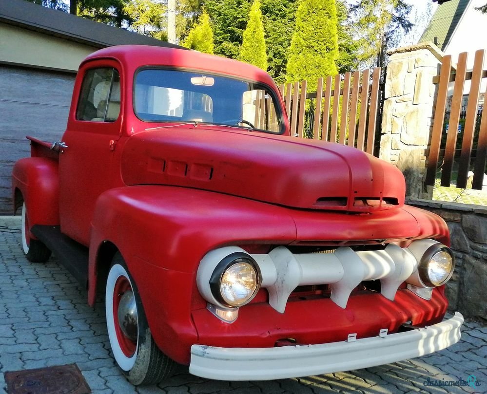 1951' Ford F-1 photo #1
