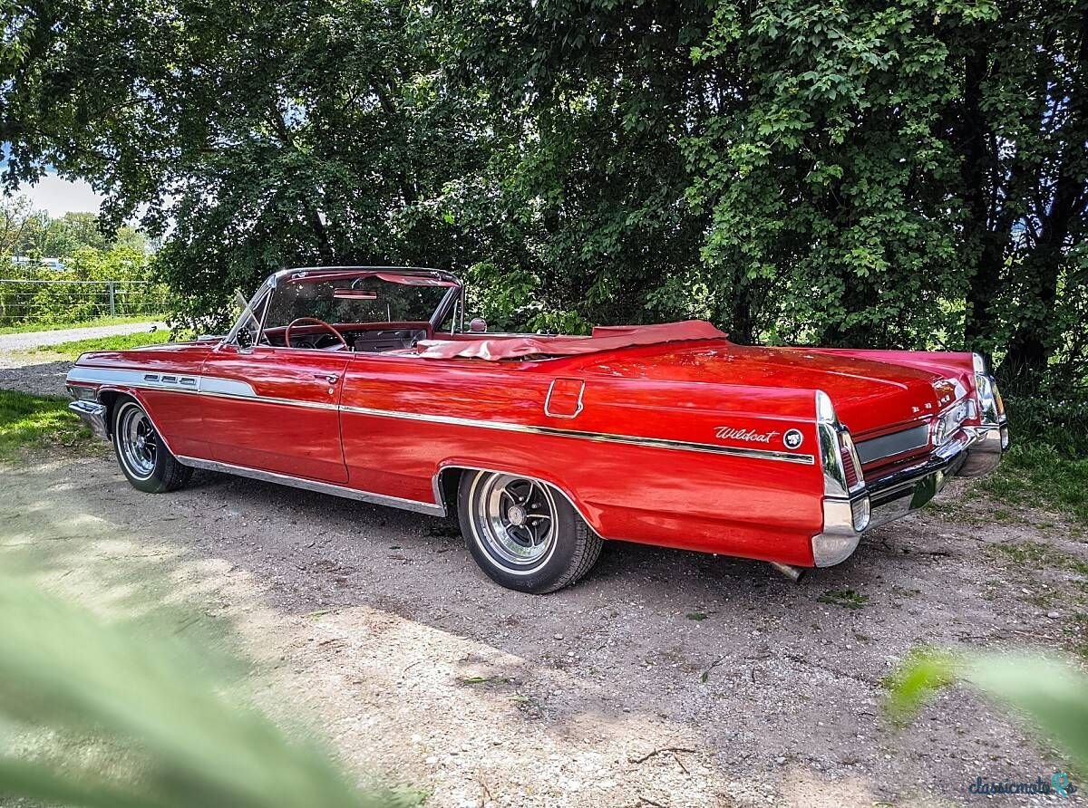 1963' Buick Wildcat photo #3