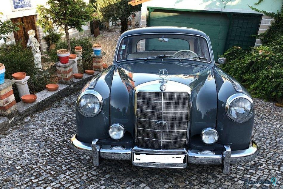 1957' Mercedes-Benz 220 photo #3