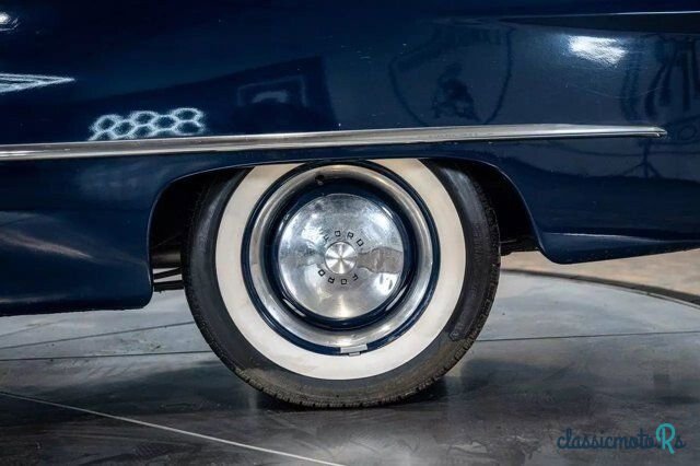 1948' Ford photo #5