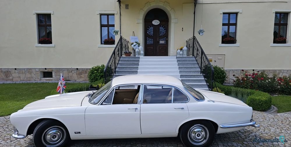 1969' Jaguar XJ photo #6