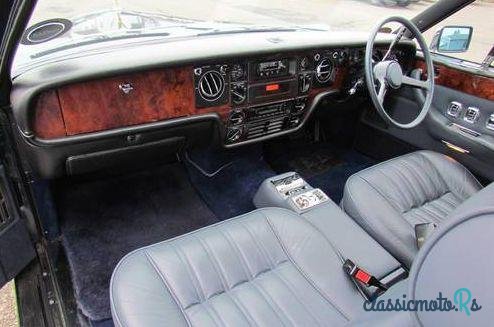 1982' Rolls-Royce Carmargue photo #1