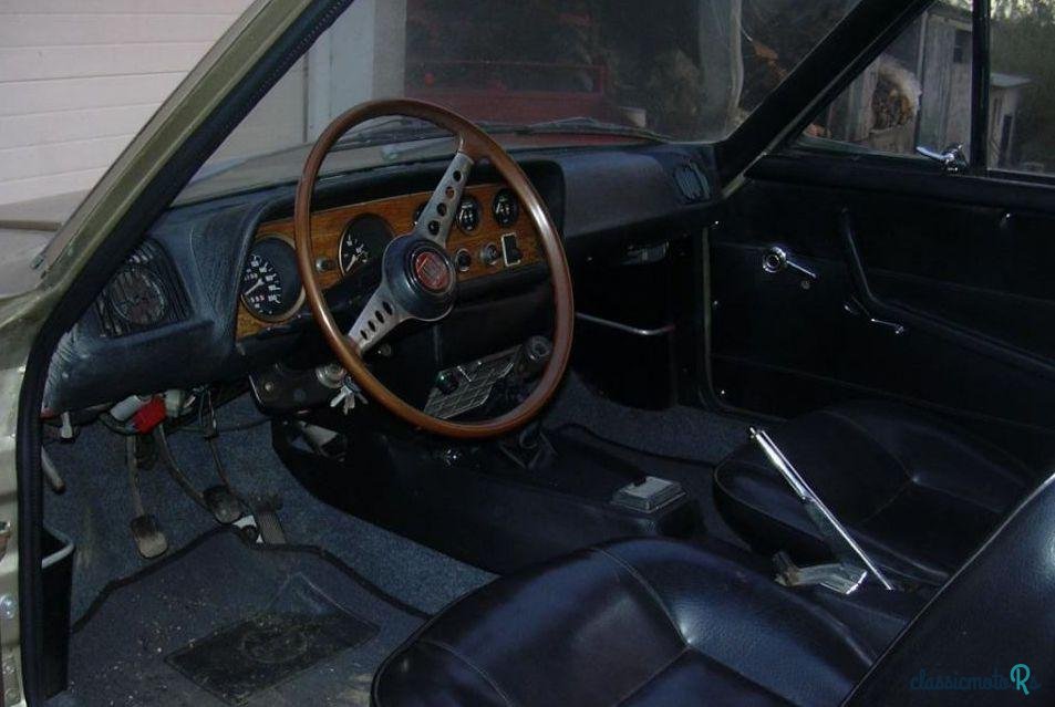 1968' Fiat 124 Coupe photo #5