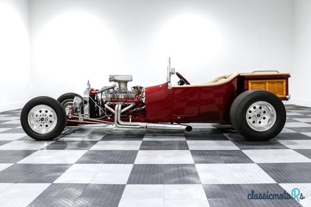 1923' Ford photo #4