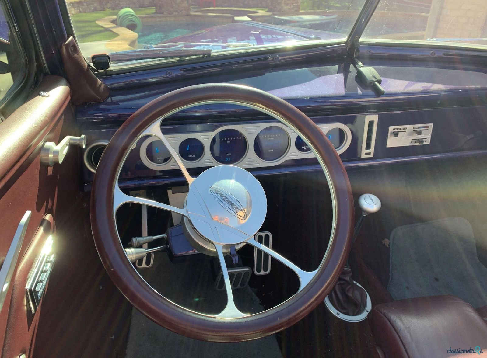 1947' Ford Custom photo #1