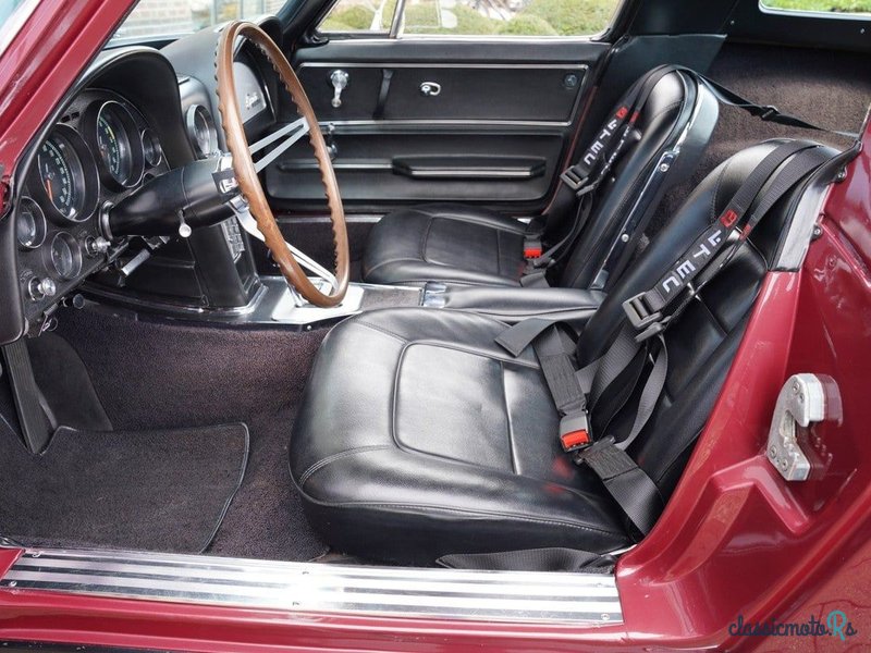 1965' Chevrolet Corvette photo #3