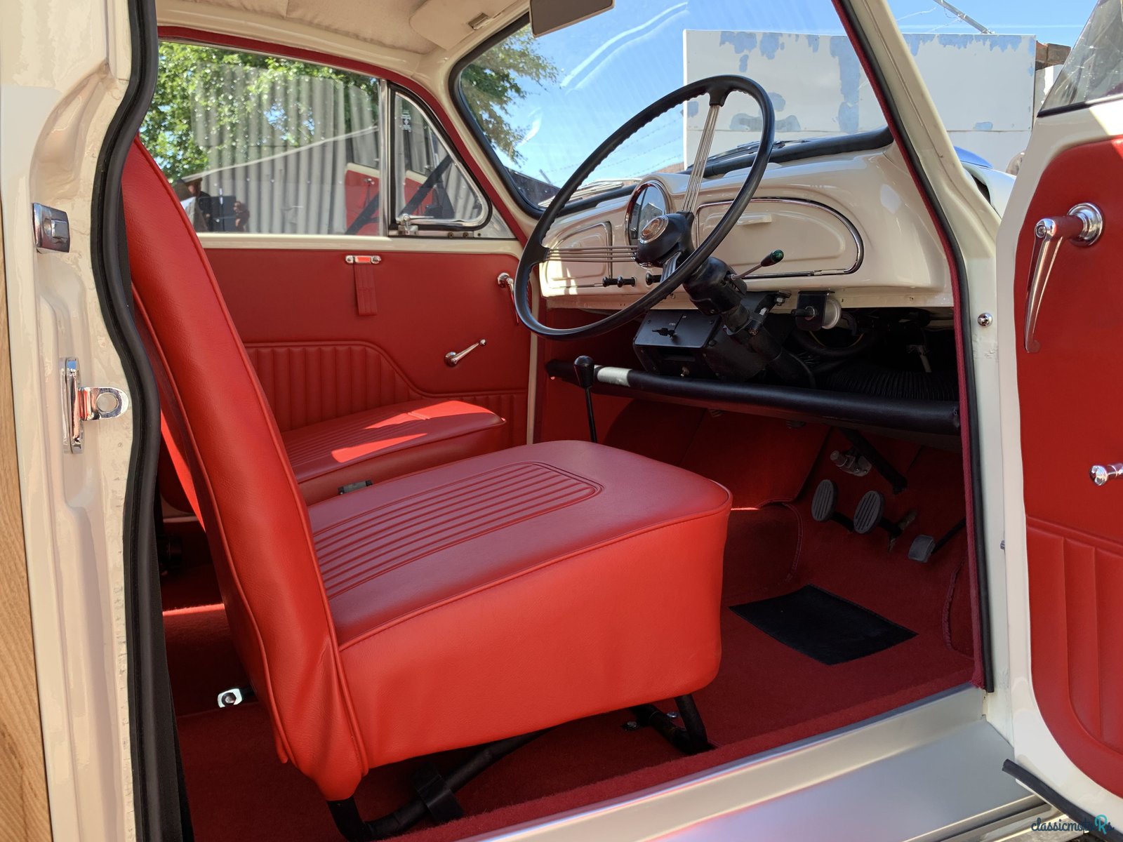 1964' Morris Minor Traveller photo #5