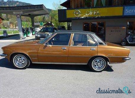 1975' Opel Commodore B photo #2