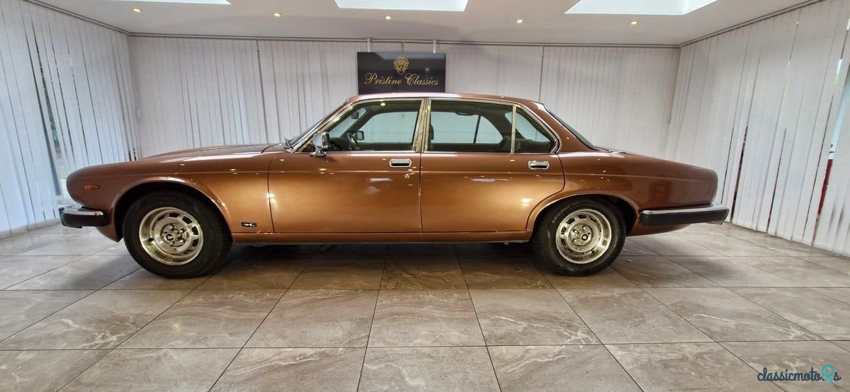 1980' Jaguar XJ photo #2