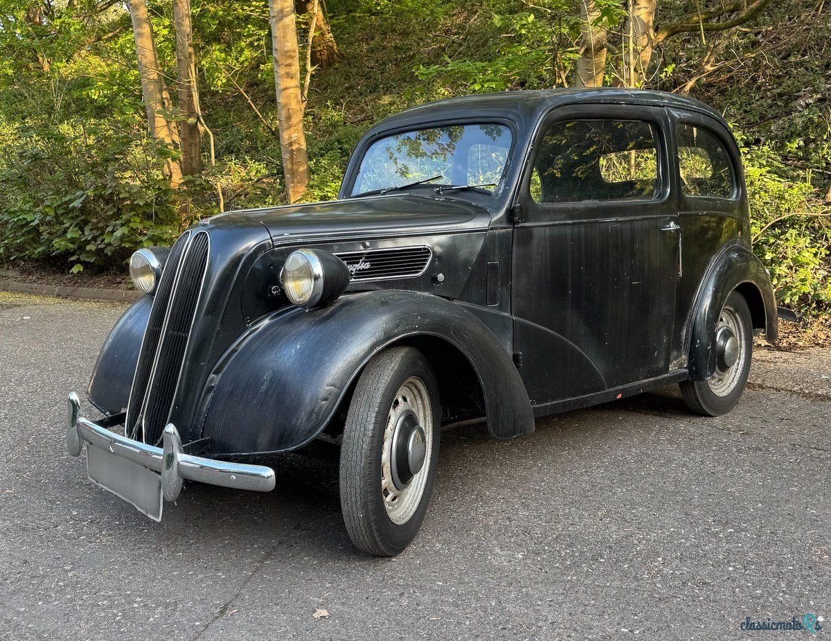 1949' Ford Anglia photo #3